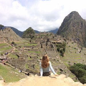 Meet your Posher, Simone